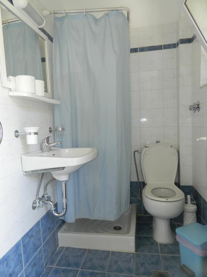 איה אפימיה Logara'S Apartments מראה חיצוני תמונה